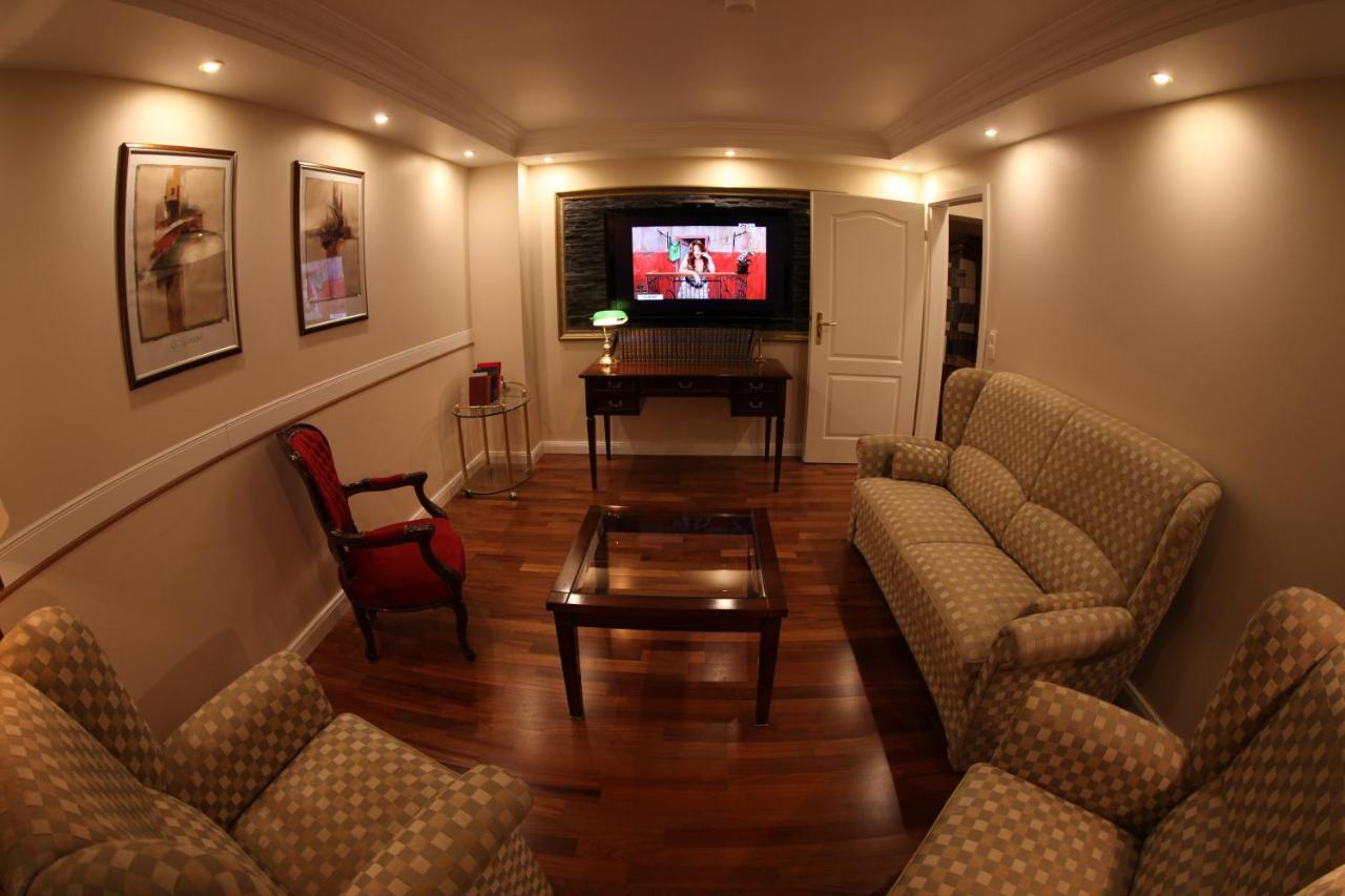 Golden Apartments Essen Ngoại thất bức ảnh