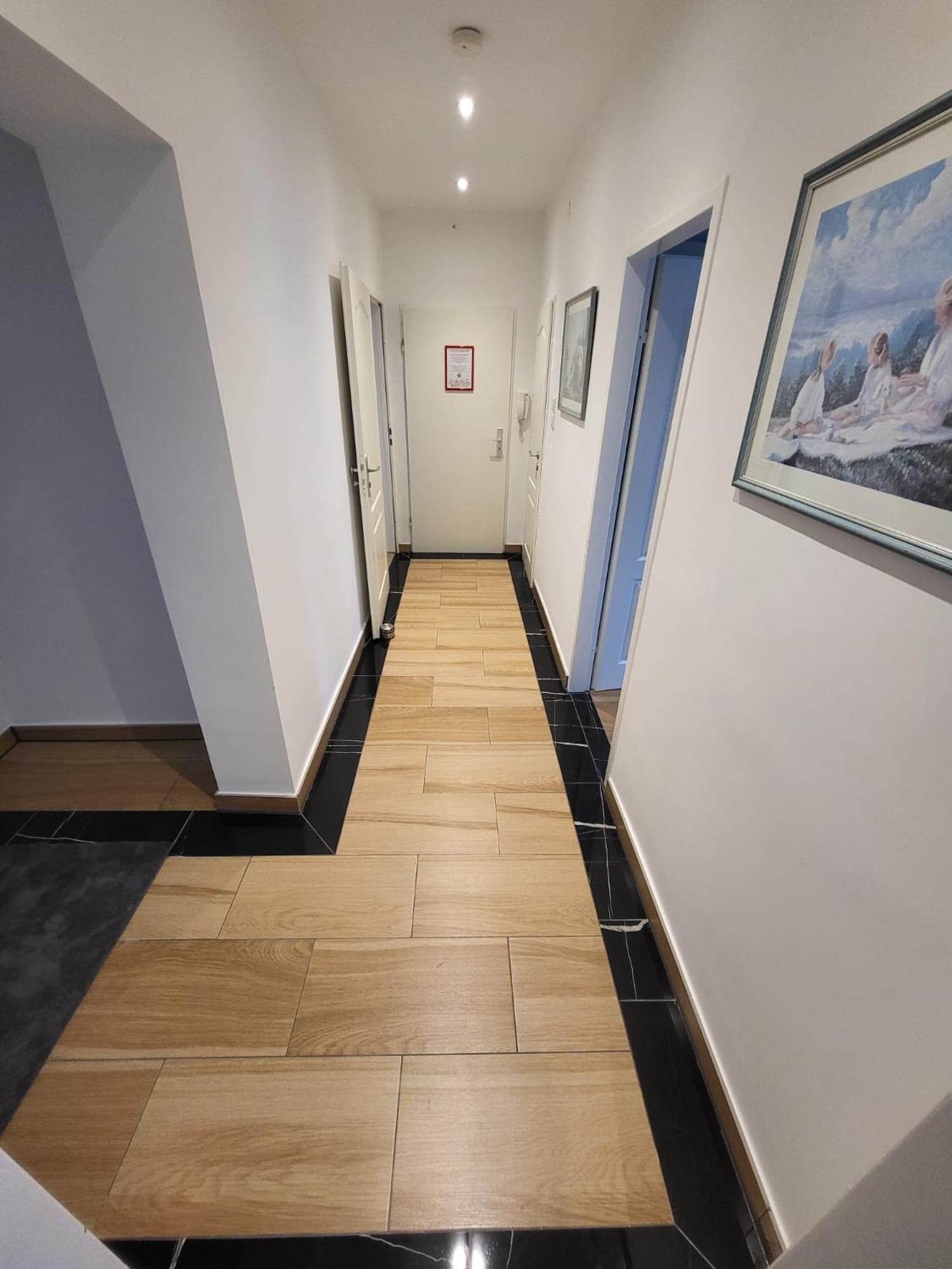 Golden Apartments Essen Ngoại thất bức ảnh